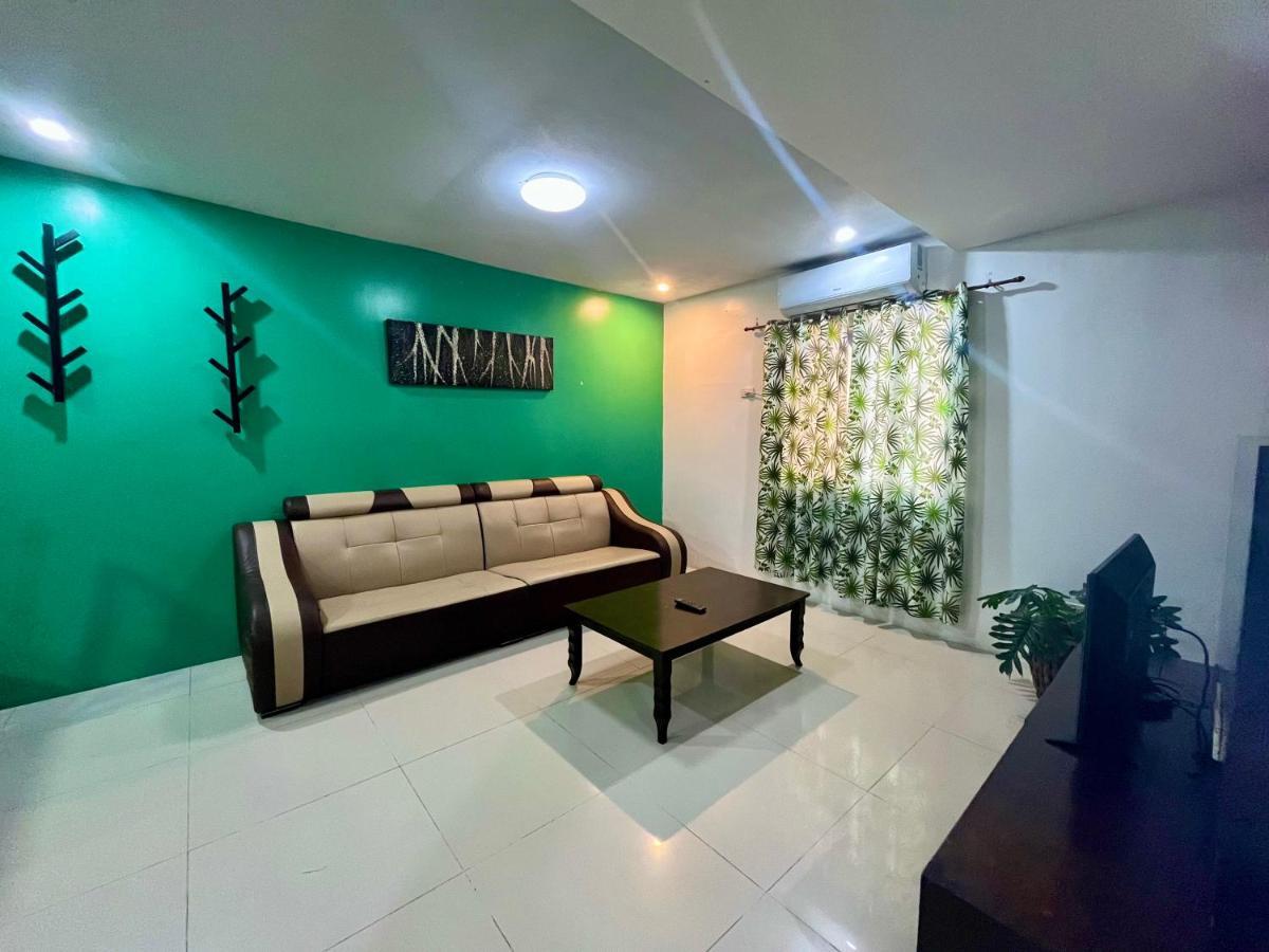 Forest View Leisure Residences Olongapo Buitenkant foto