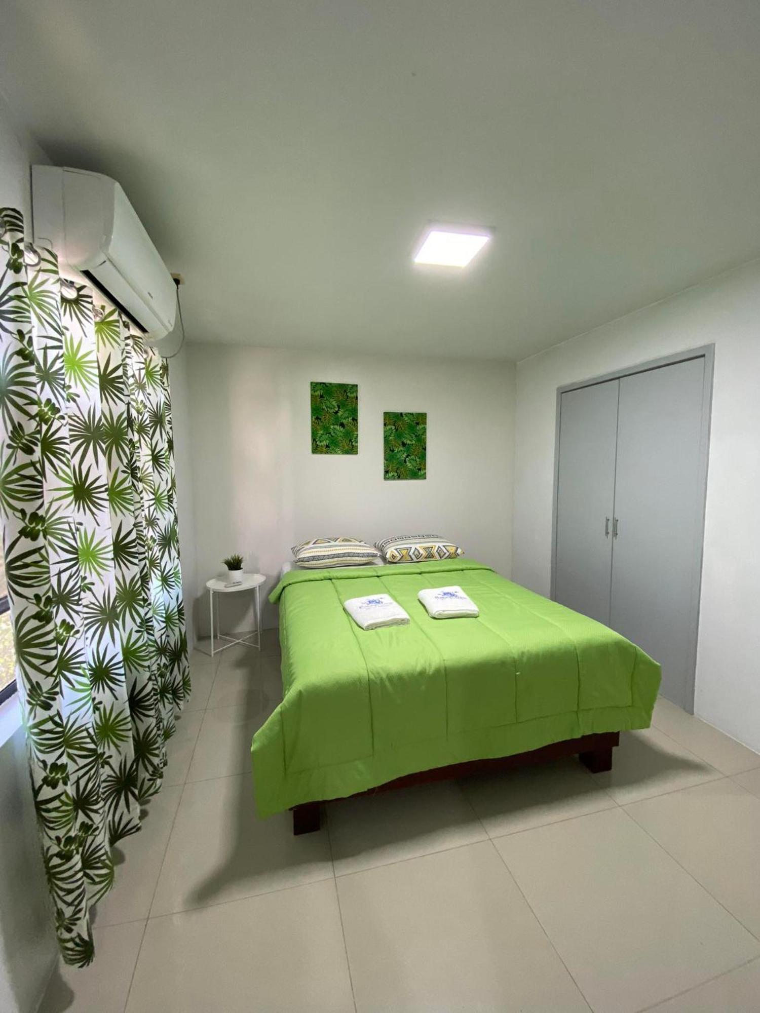 Forest View Leisure Residences Olongapo Buitenkant foto